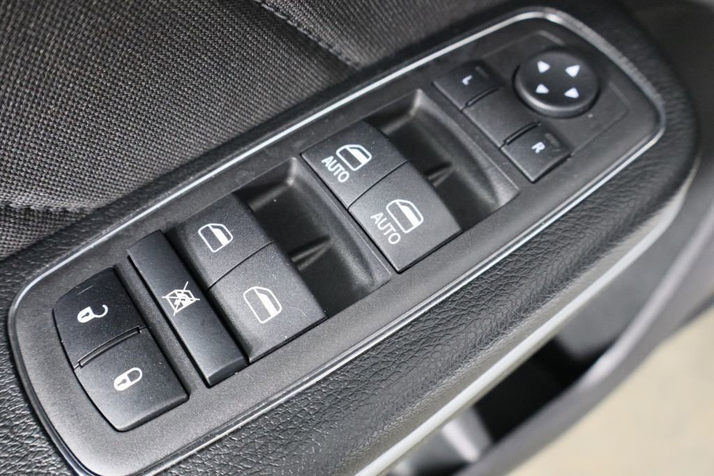 Used 2023 Dodge Charger SXT image 22