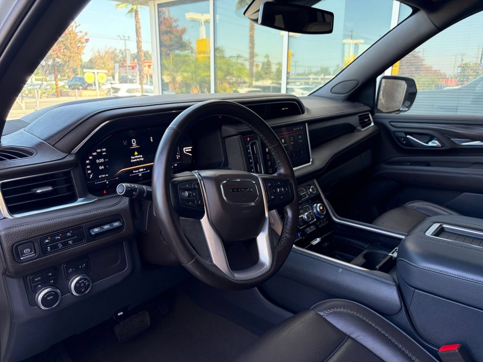 Used 2023 GMC Yukon Denali AWD/4WD image 36
