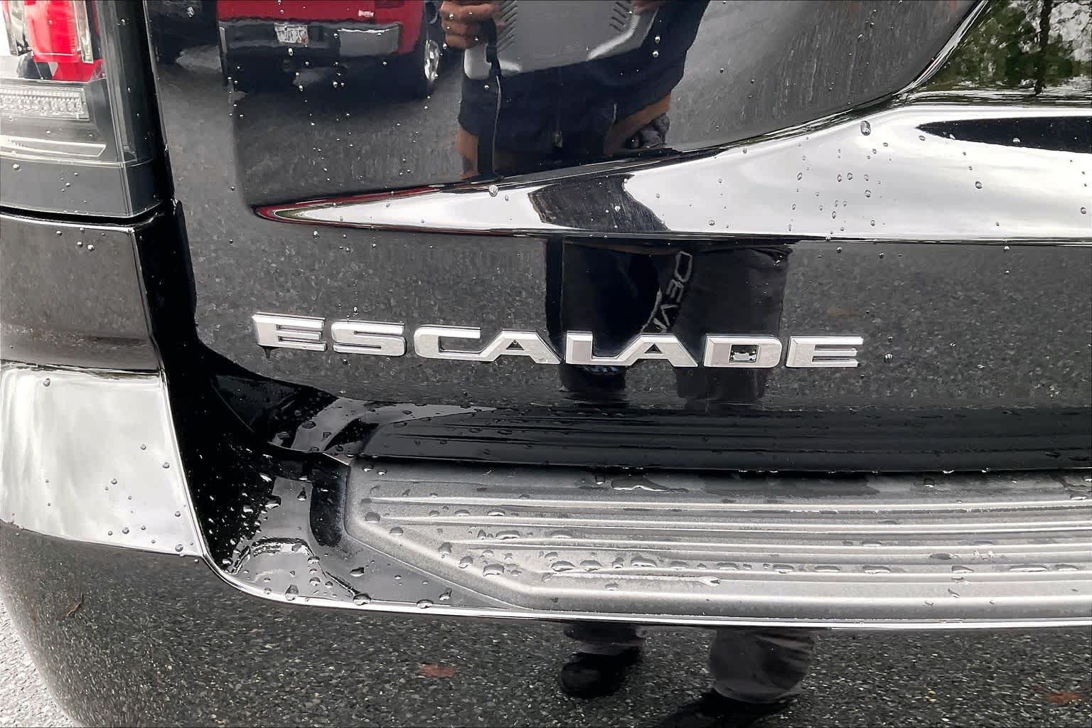 Used 2025 Cadillac Escalade Sport AWD/4WD image 31
