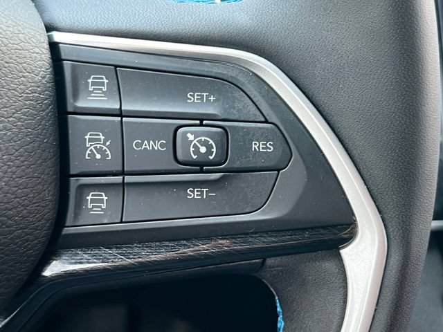 Used 2023 Jeep Grand Cherokee Trailhawk AWD/4WD image 24