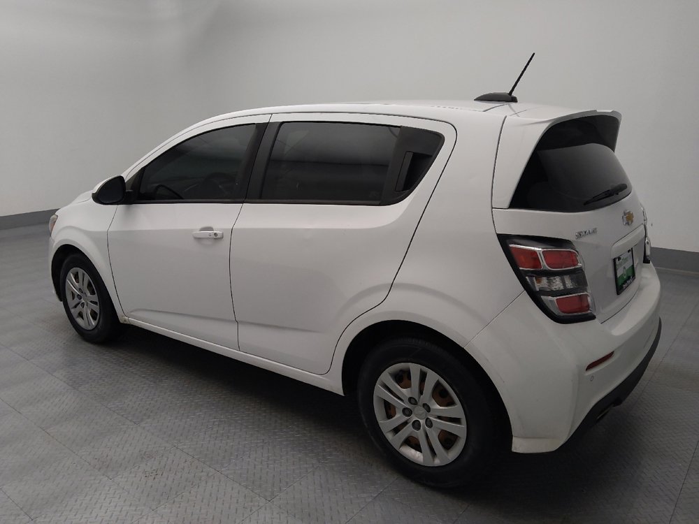 Used 2020 Chevrolet Sonic LT FWD image 3