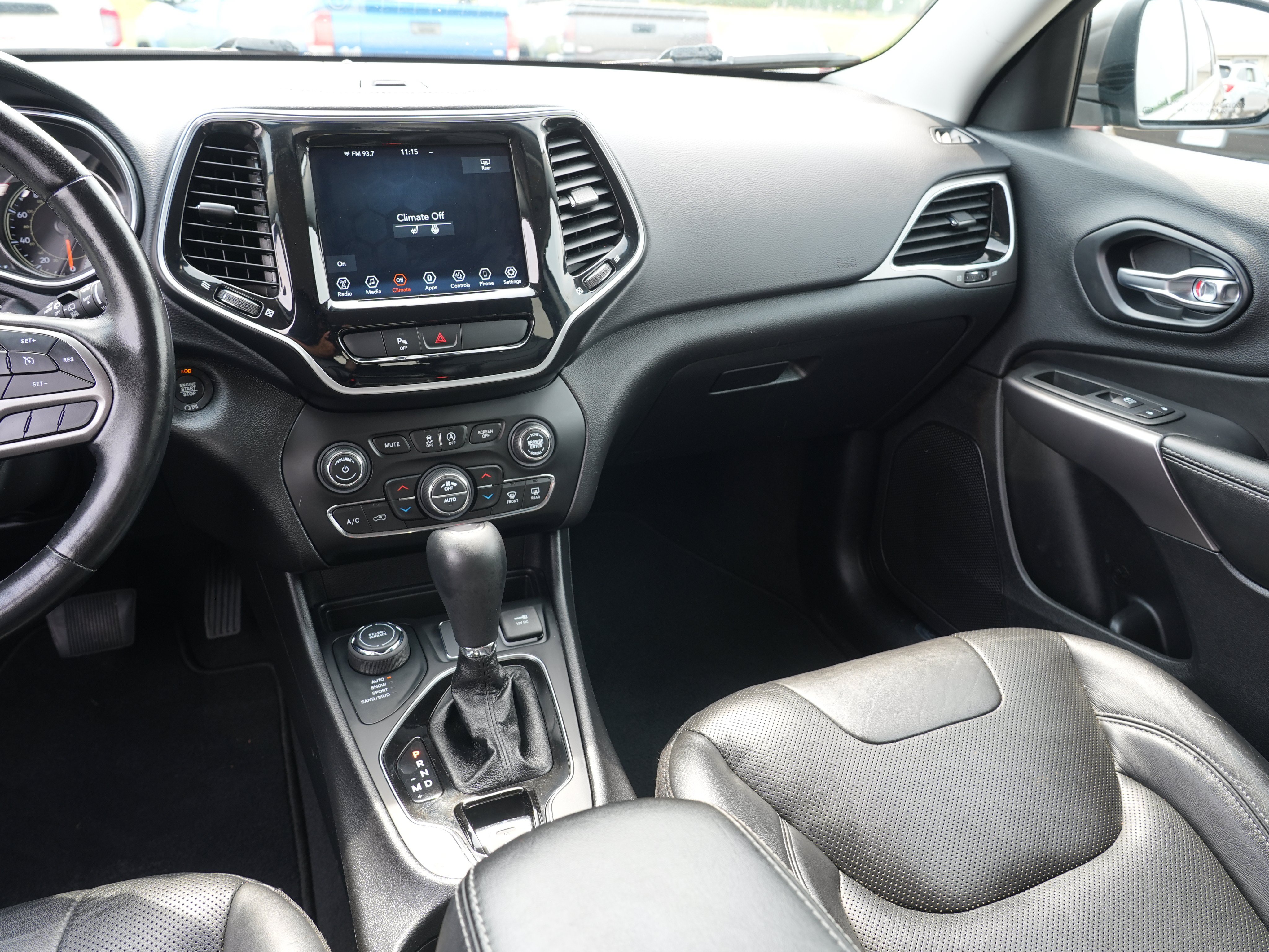 Used 2020 Jeep Cherokee Limited AWD/4WD image 21