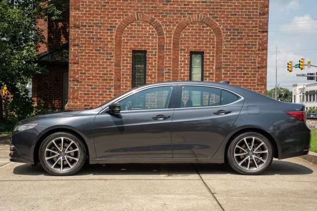 Used 2016 Acura TLX V6 w/ Technology Package FWD image 7