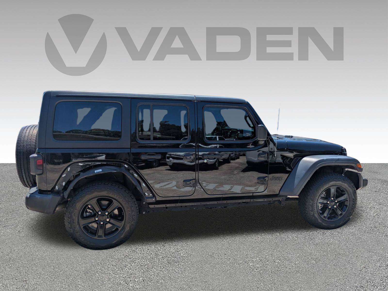Used 2022 Jeep Wrangler Unlimited Sport AWD/4WD image 24