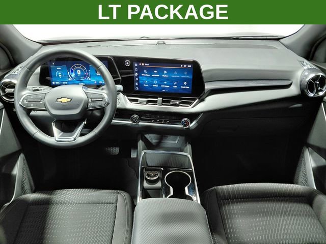 Used 2026 Chevrolet Equinox LT AWD/4WD image 2