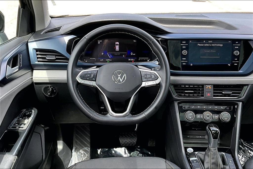 Used 2024 Volkswagen Taos SE FWD image 5