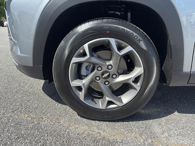 New 2026 Chevrolet Trax LT FWD image 9