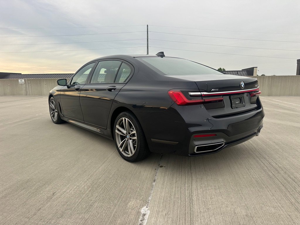 Used 2020 BMW 750i xDrive w/ Executive Package AWD/4WD image 6