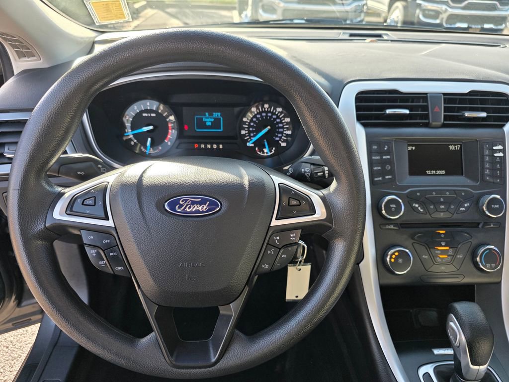 Used 2016 Ford Fusion S w/ Equipment Group 101A image 15