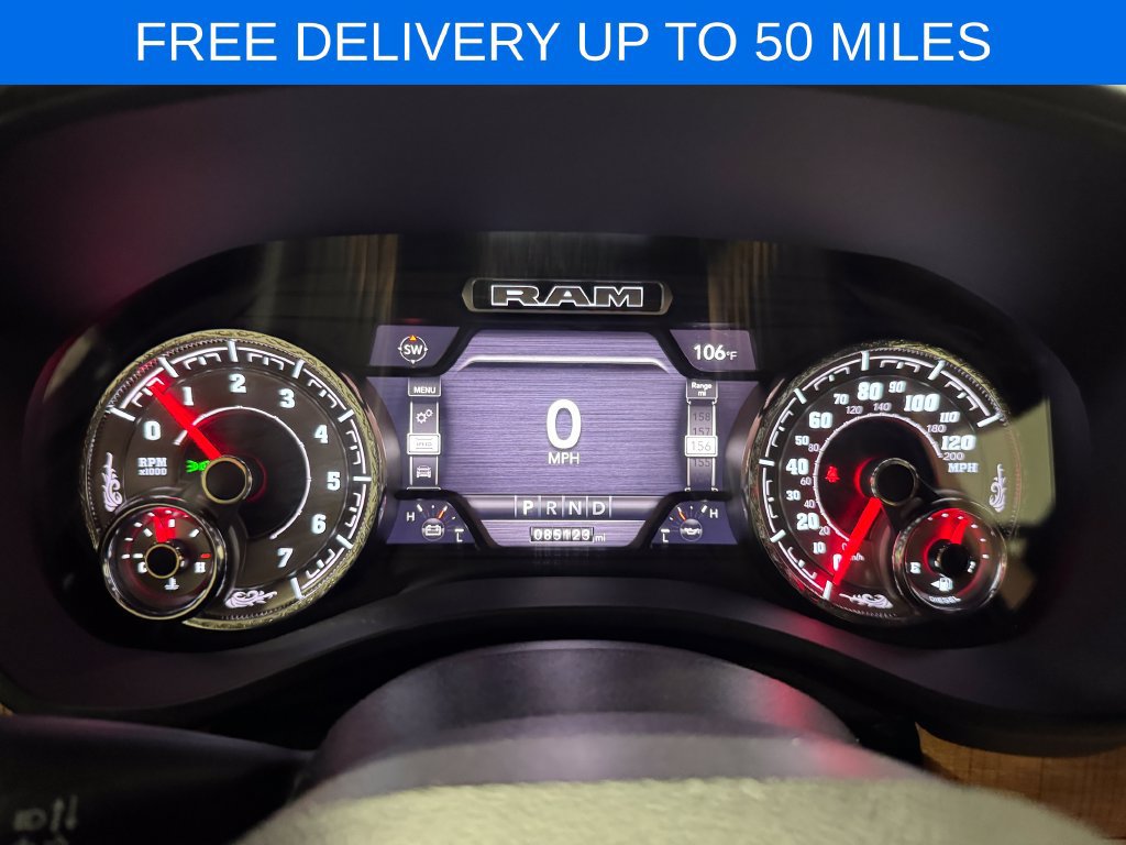 Used 2022 RAM 1500 Limited w/ Body-Colour Bumper Group AWD/4WD image 7