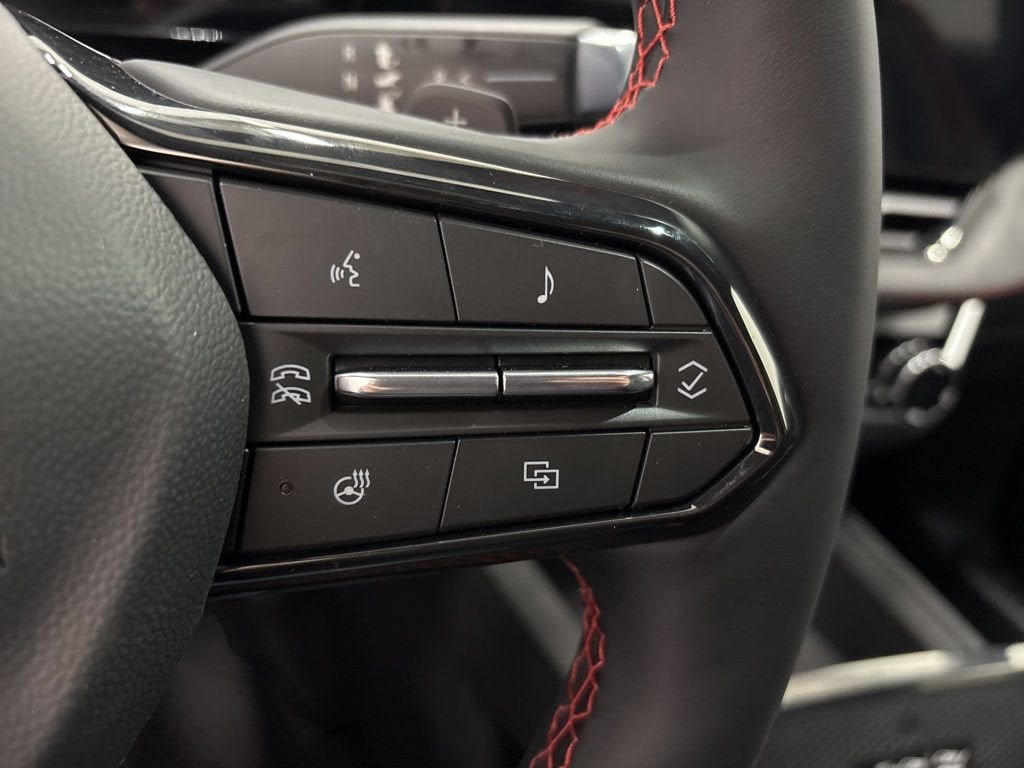 New 2026 Chevrolet Equinox RS w/ Safety and Technology Package AWD/4WD image 23