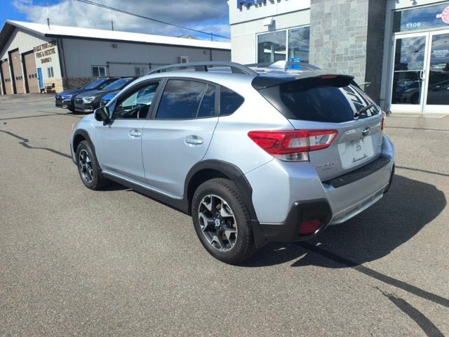 Used 2018 Subaru Crosstrek 2.0i Premium w/ Moonroof Package AWD/4WD image 2