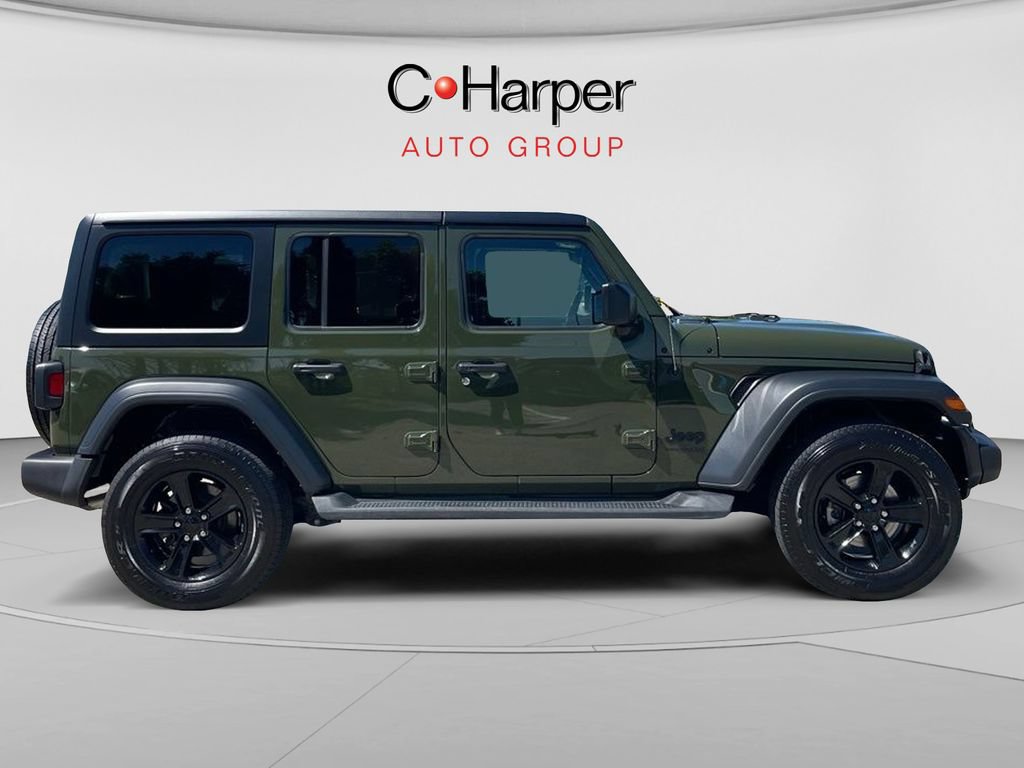 Used 2022 Jeep Wrangler Unlimited Sport AWD/4WD image 2