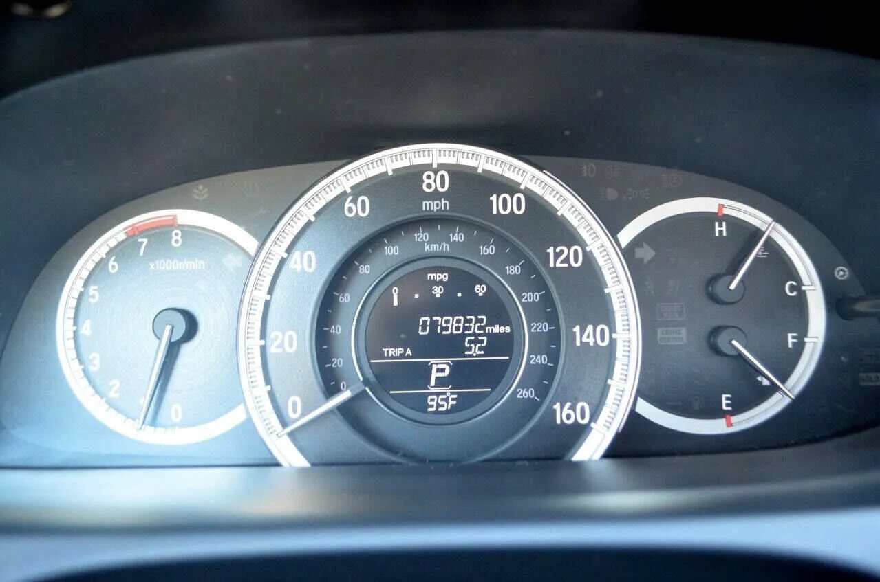 Used 2017 Honda Accord LX image 30