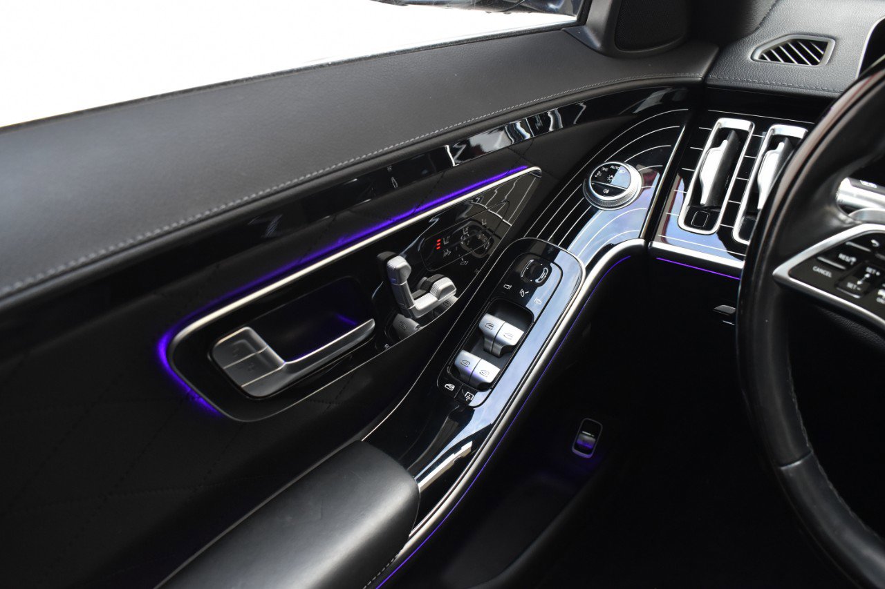 Used 2021 Mercedes-Benz S 580 4MATIC w/ AMG Line image 27