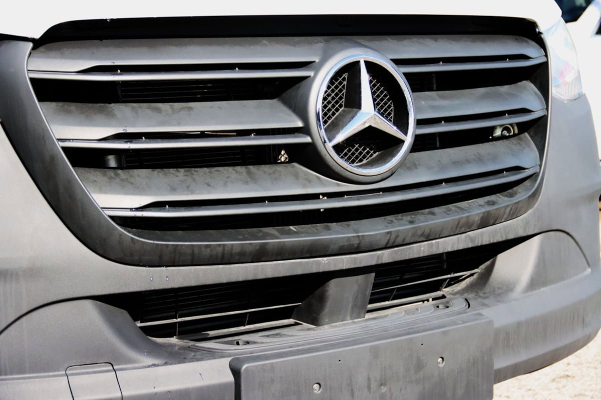 Used 2022 Mercedes-Benz Sprinter 3500 image 8