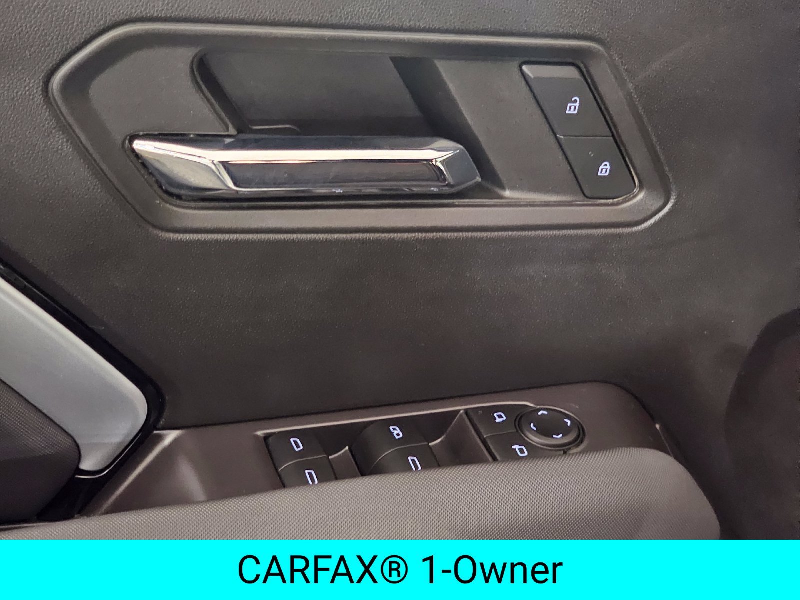 Used 2023 Chevrolet Colorado Z71 w/ Z71 Convenience Package 2 AWD/4WD image 19