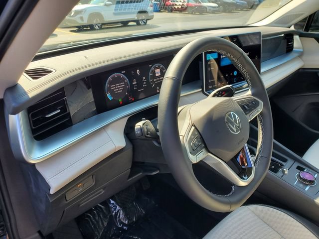 New 2026 Volkswagen Tiguan SE AWD/4WD image 19