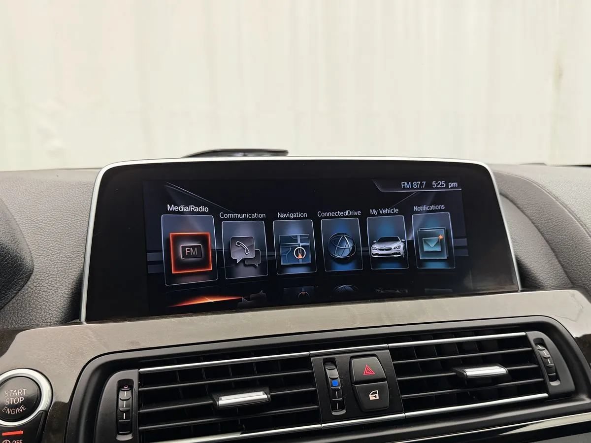 Used 2017 BMW M6 Convertible RWD image 34