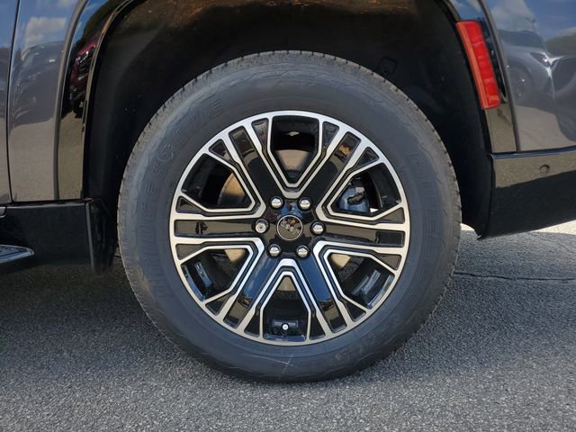 New 2026 Jeep Grand Wagoneer L 4WD image 11