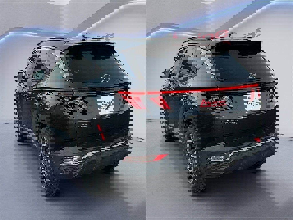 Used 2023 Hyundai Tucson SEL w/ Convenience Package image 3