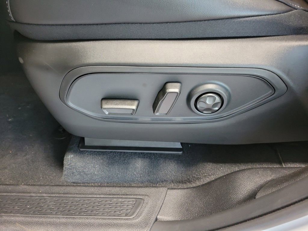 New 2025 Jeep Grand Cherokee Limited image 10