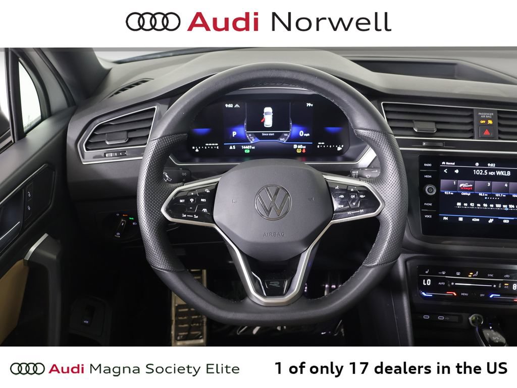 Used 2024 Volkswagen Tiguan SE R-Line AWD/4WD image 28