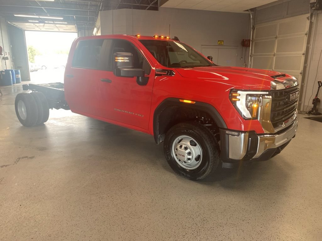 New 2026 GMC Sierra 3500 Pro w/ Convenience Package AWD/4WD image 1