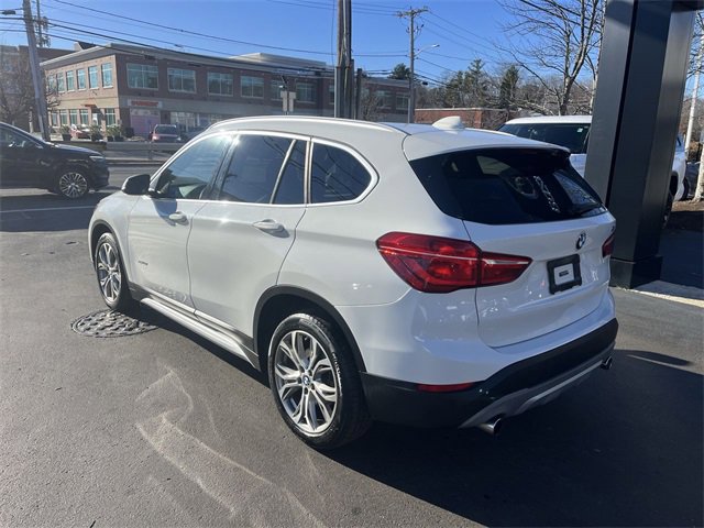 Used 2017 BMW X1 xDrive28i image 6