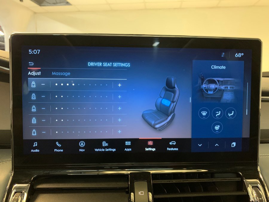 Used 2023 Lincoln Navigator Black Label AWD/4WD image 39