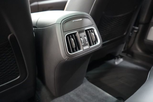 Used 2024 Maserati Levante Trofeo image 33