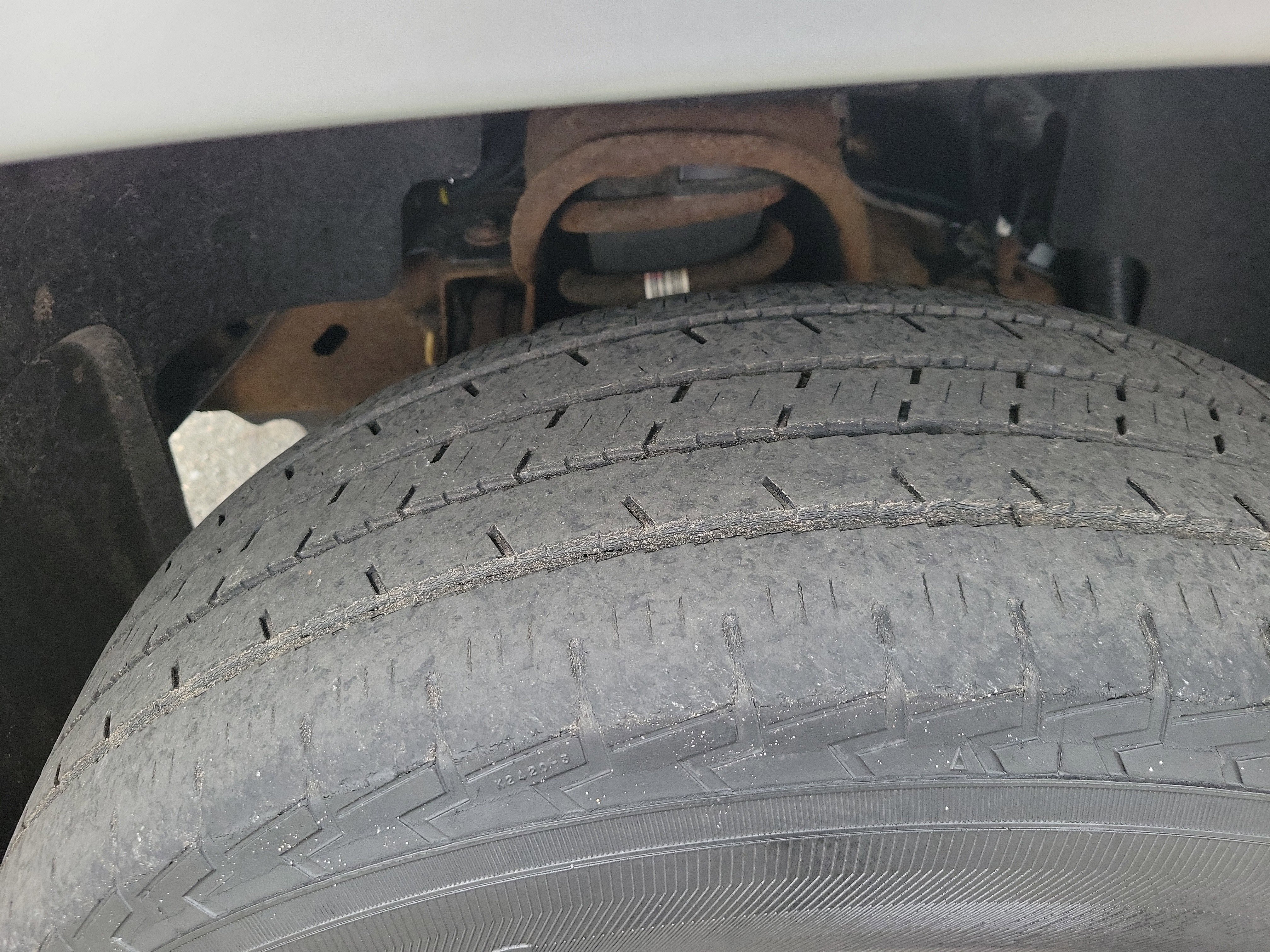 Used 2013 GMC Yukon SLE AWD/4WD image 13