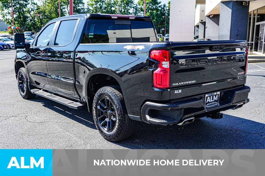 Used 2024 Chevrolet Silverado 1500 RST w/ Convenience Package II AWD/4WD image 4