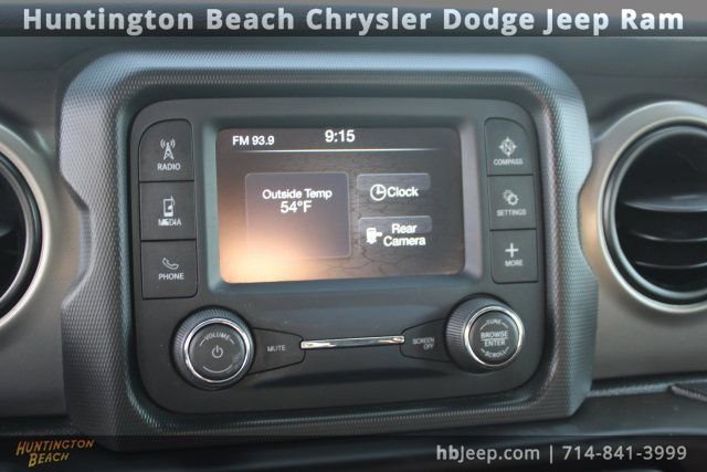 Used 2018 Jeep Wrangler Unlimited Sport S image 24
