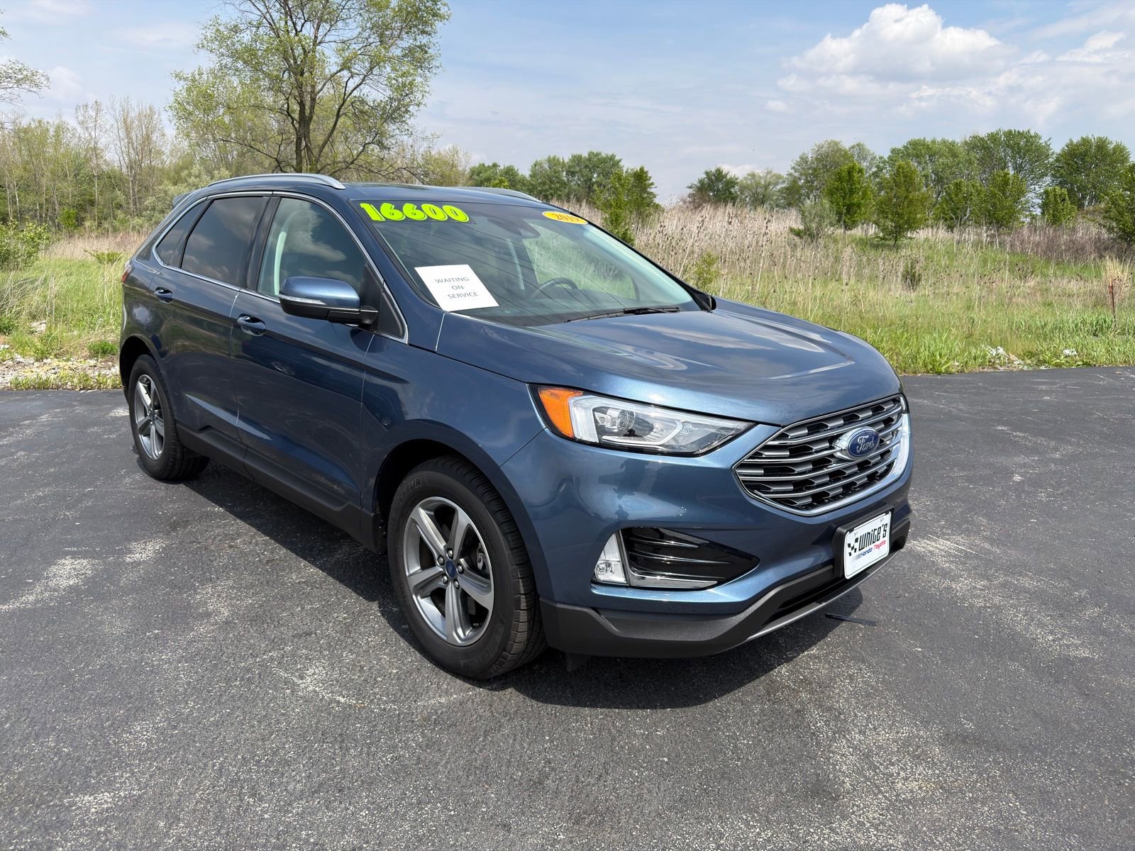 Used 2019 Ford Edge SEL w/ Equipment Group 201A AWD/4WD image 9