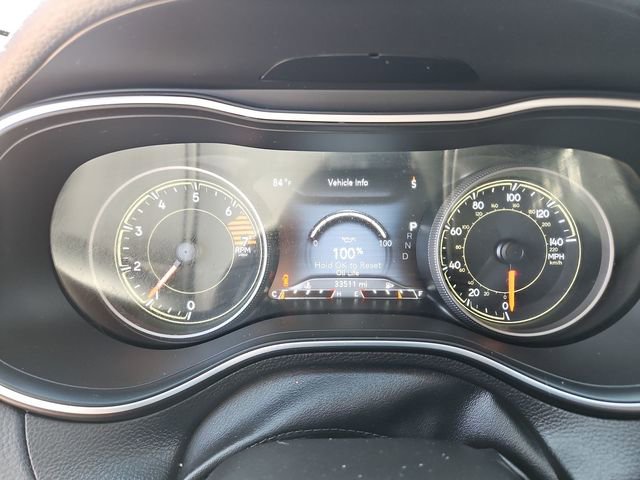 Used 2023 Jeep Cherokee Altitude Lux image 12