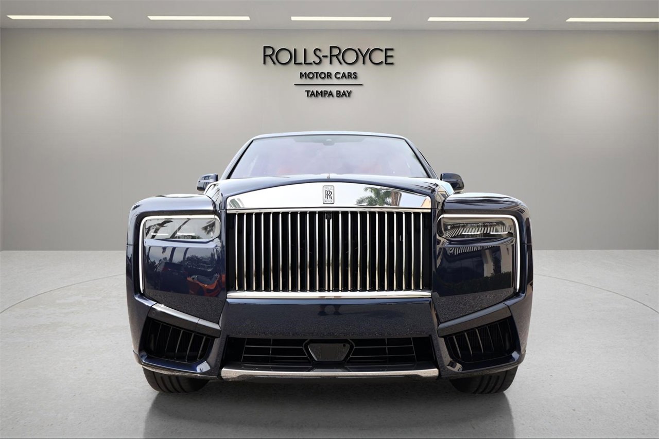 New 2025 Rolls-Royce Cullinan image 8