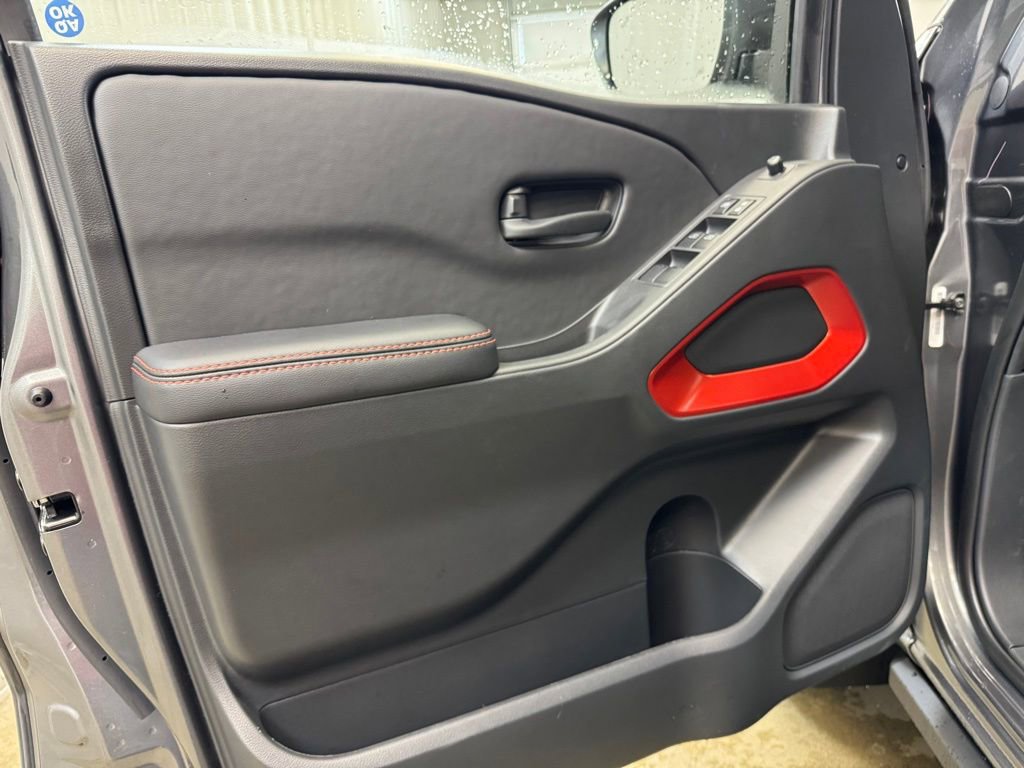 New 2026 Nissan Frontier PRO-4X w/ Pro-4x Convenience Package image 9