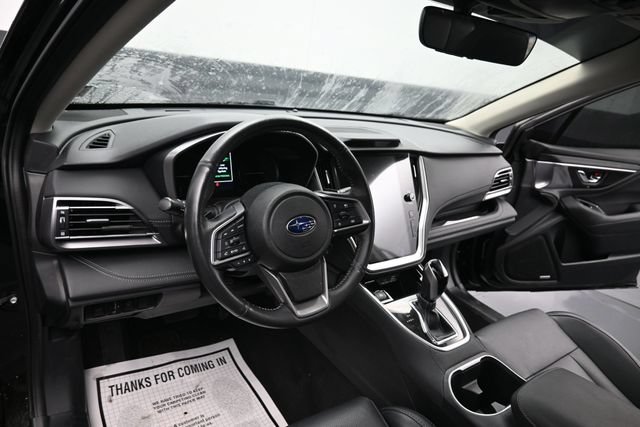 Used 2025 Subaru Outback Limited AWD/4WD image 16