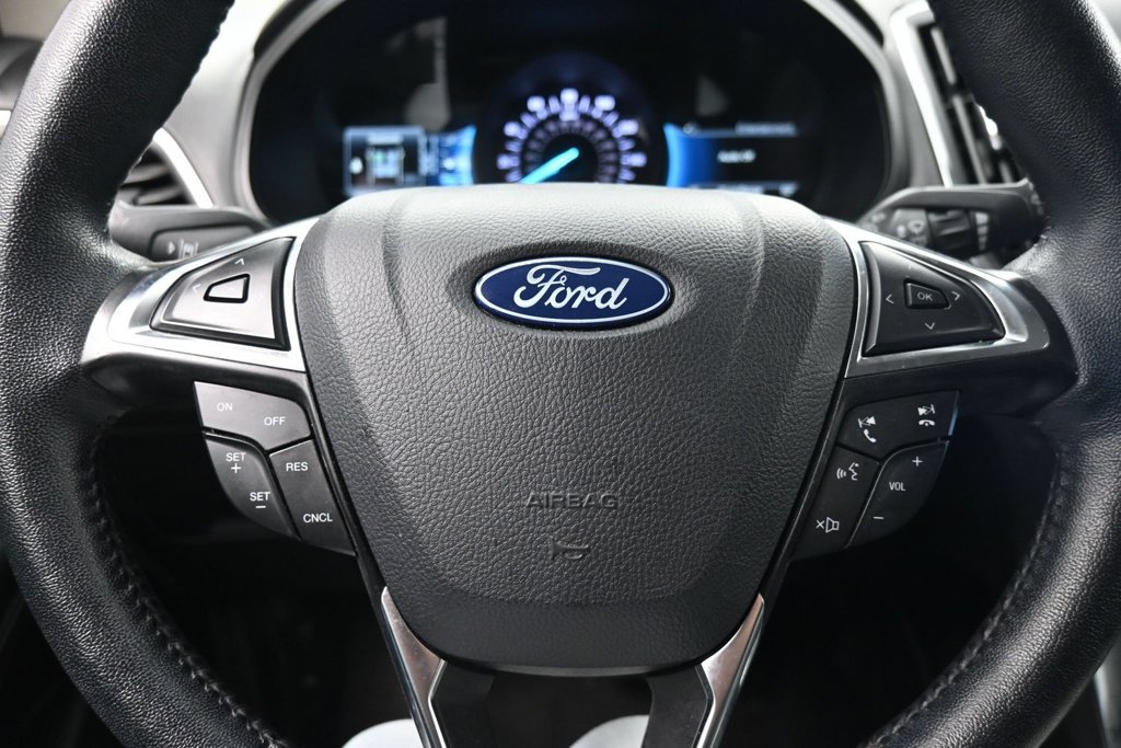 Used 2024 Ford Edge Titanium AWD/4WD image 10