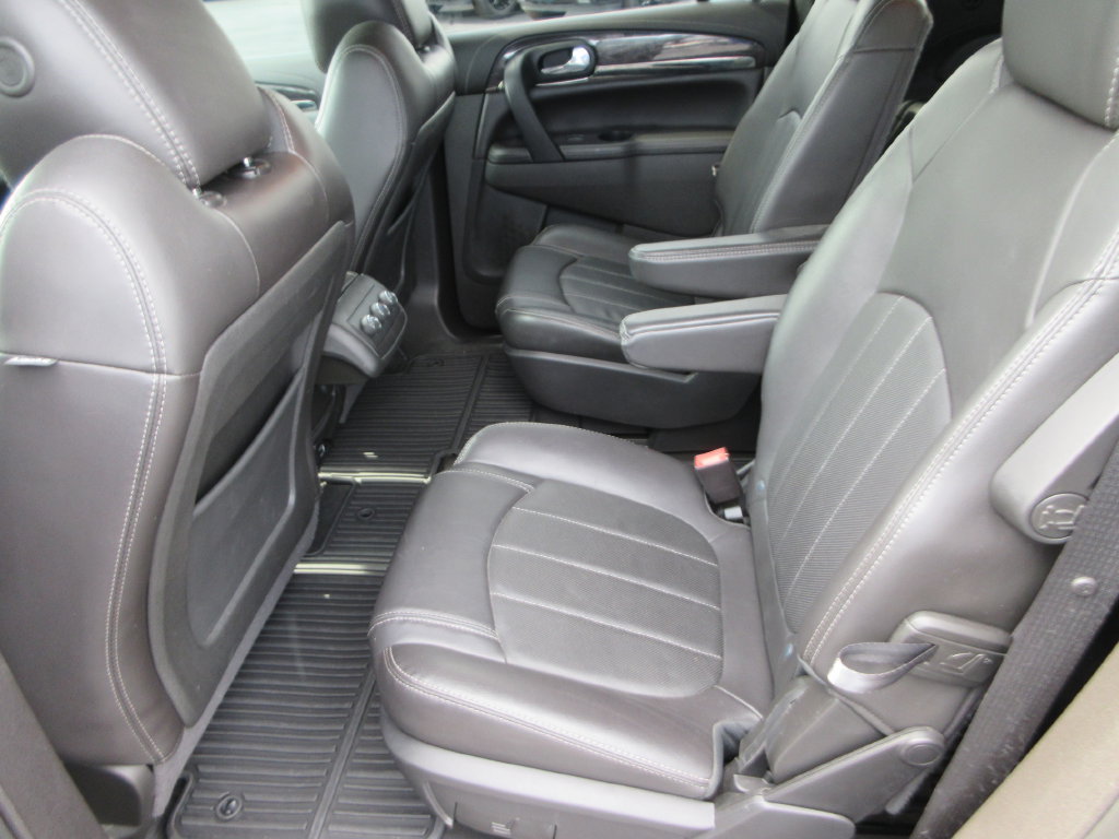 Used 2017 Buick Enclave Leather w/ Trailering Package FWD image 13