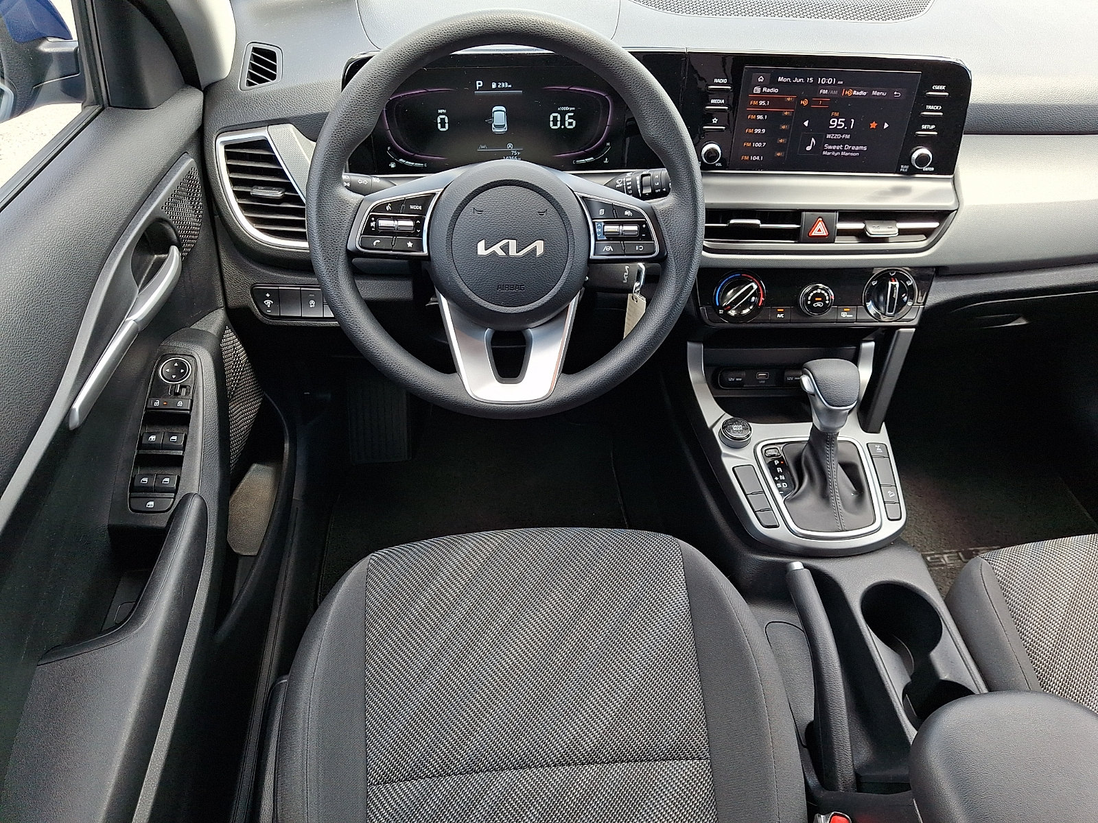 Certified 2024 Kia Seltos LX AWD/4WD image 11