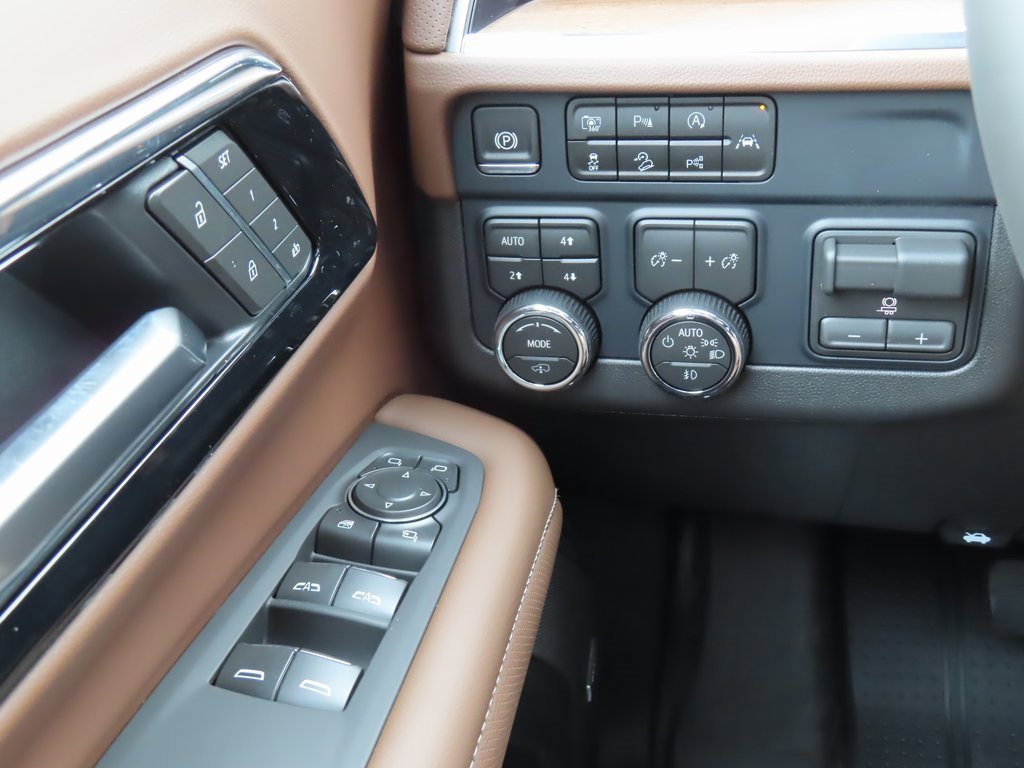 New 2026 Chevrolet Suburban High Country image 10