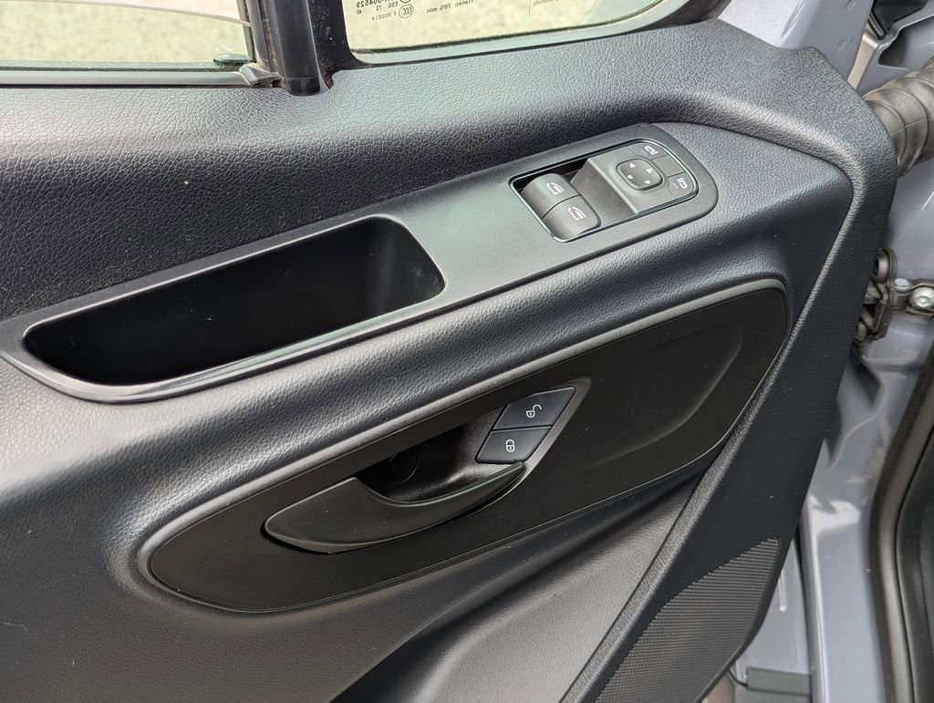 Used 2020 Mercedes-Benz Sprinter 3500 image 11