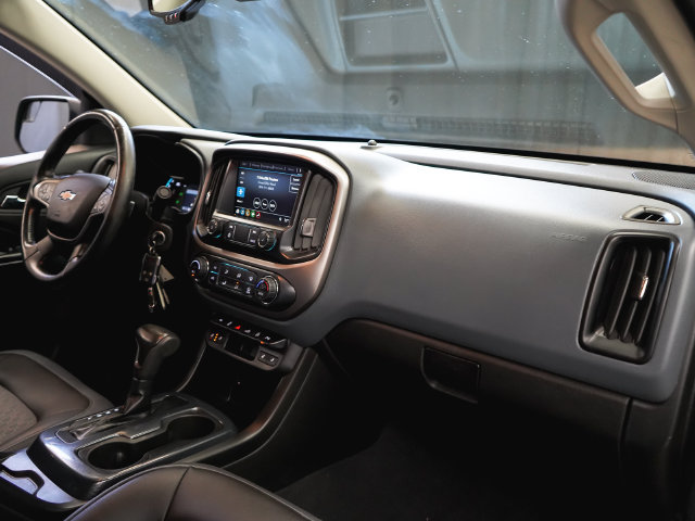 Used 2020 Chevrolet Colorado Z71 AWD/4WD image 44