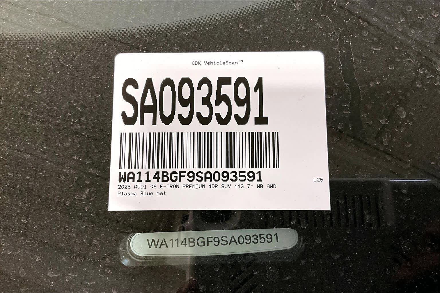 New 2025 Audi Q6 e-tron Premium AWD/4WD image 17