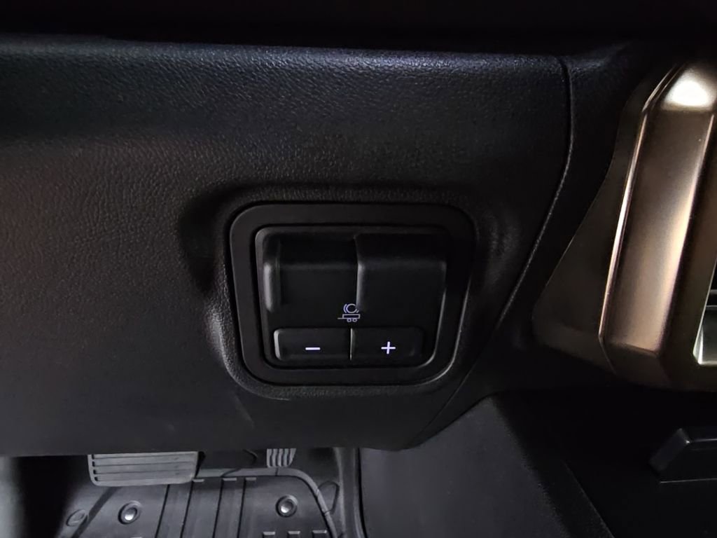 New 2025 GMC Hummer EV 2X w/ Extreme Off-Road Package image 26