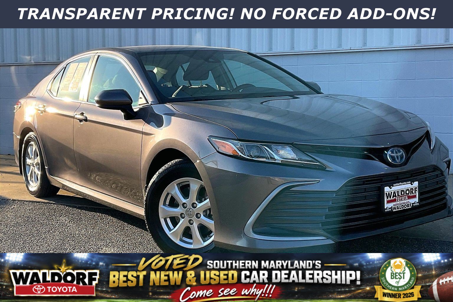 Used 2022 Toyota Camry LE FWD image 1