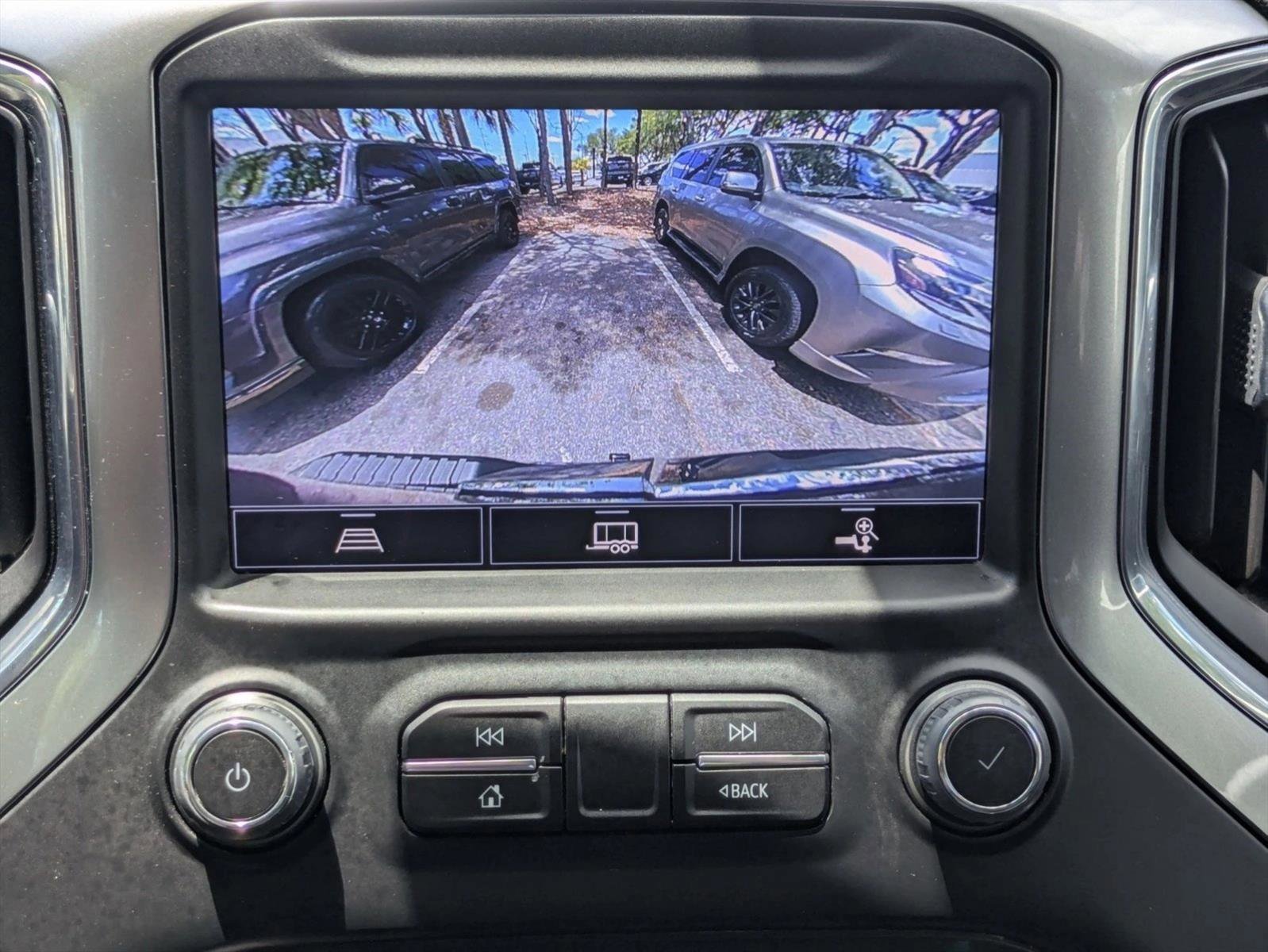 Used 2021 Chevrolet Silverado 1500 LTZ AWD/4WD image 11