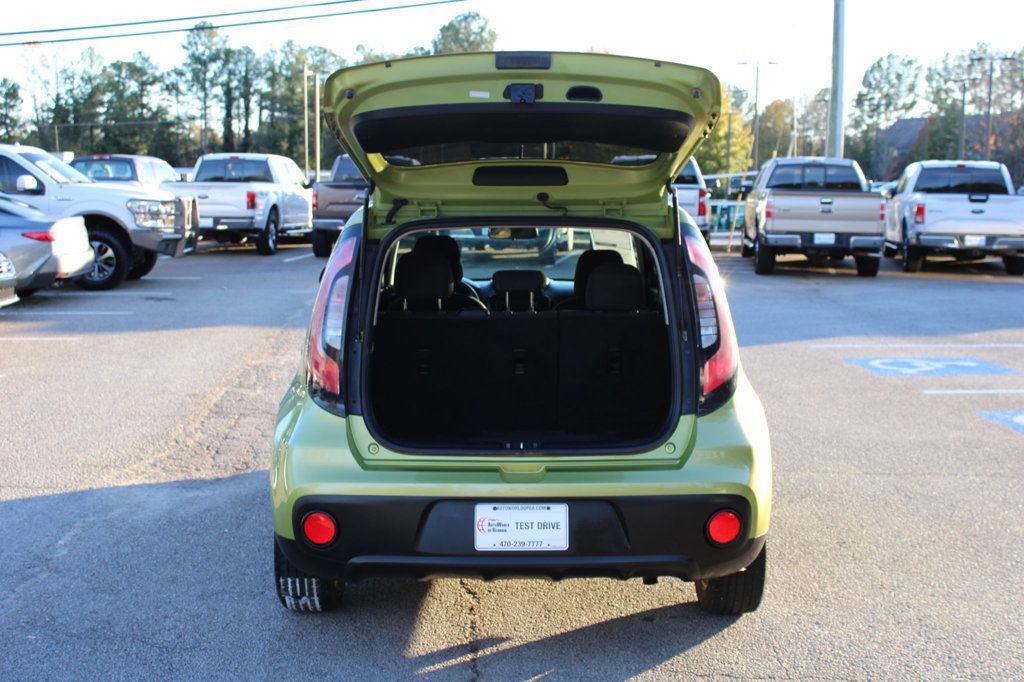 Used 2017 Kia Soul w/ Convenience Package image 7